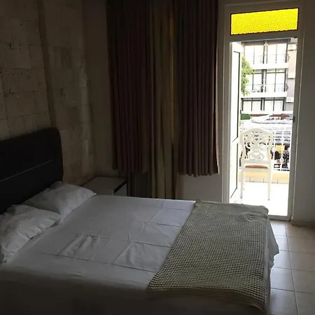 Safari Suit N-5 Apartment